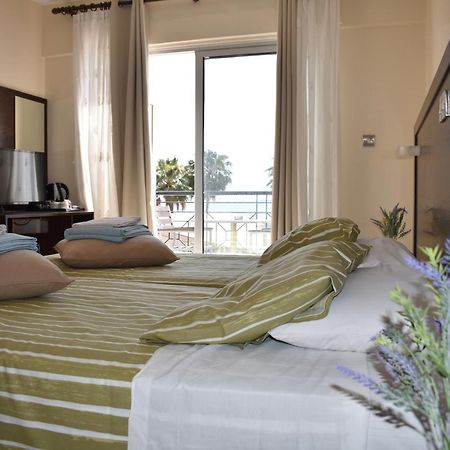 Andreas & Melanie Beach Hotel Governor's Beach Esterno foto